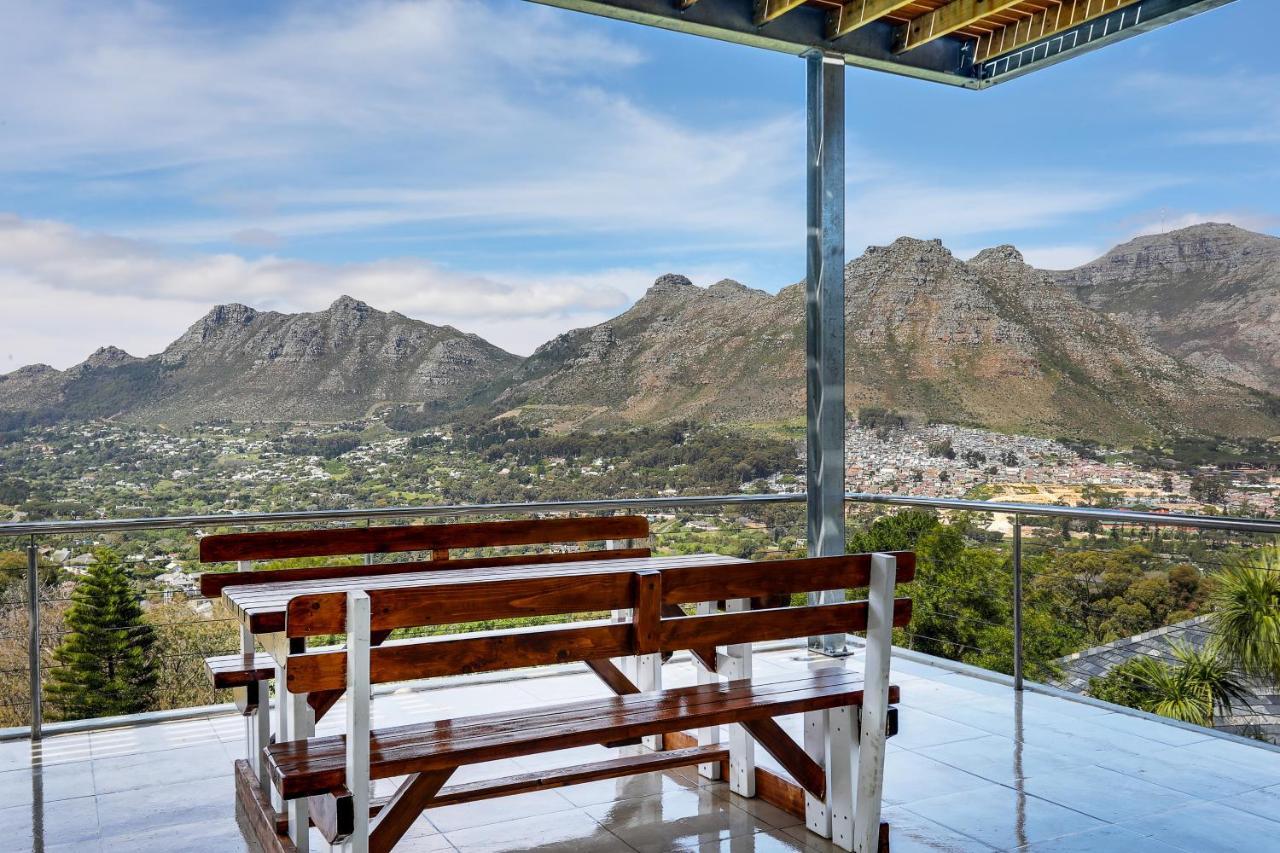 Mount Bay Hotel Hout Bay Exterior foto